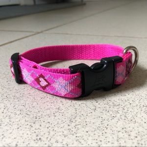 Small Female Dog Collar Pink